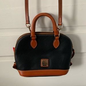 Dooney & Bourke small zip satchel